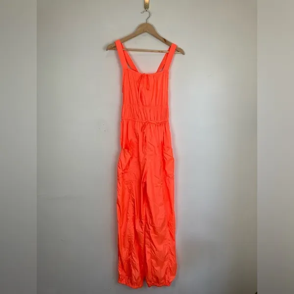 Free People Movement tropic sport one piece orange jumpsuit. Size medium - Image 5
