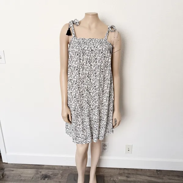 [Old Navy] White Black Floral Print Tassel Tie Straps Swing Dress Size Medium M - Image 2
