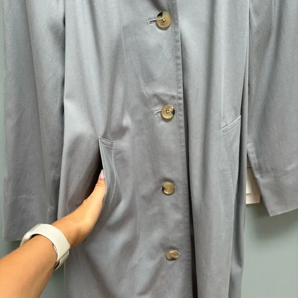 EVERLANE The Gathered Drape Trench Coat in Grey Small - Image 9