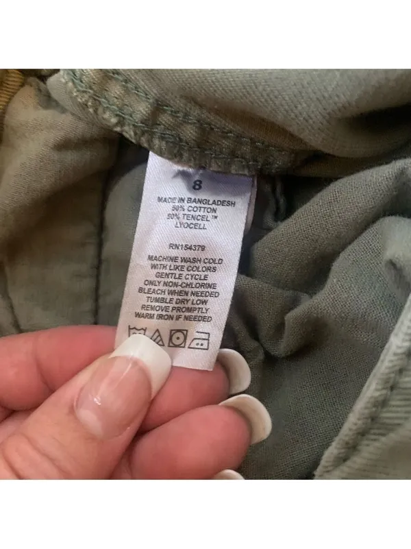 AEROPOSTALE Green Cargo Pants Low Rise Flare leg size 8 - Image 5