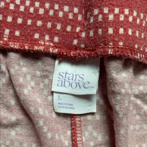 Stars Above Red and White Patterned Leggings - Image 2