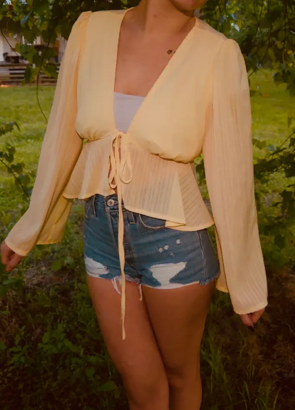Yellow Ruffle Tie Front Peplum Blouse S V - Image 3