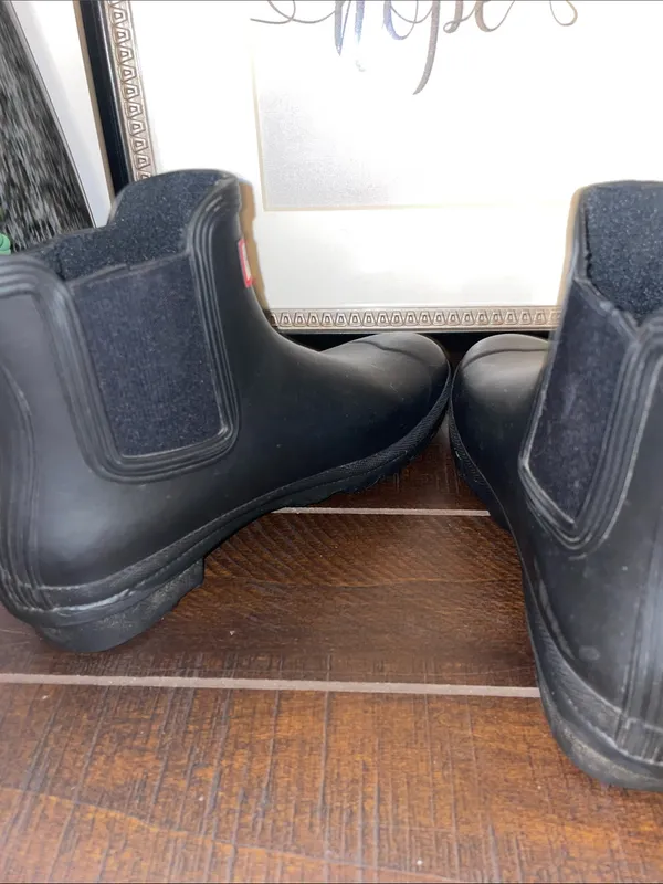 Hunter Original Black Short Chelsea Rain Boots Size 7 - Image 11