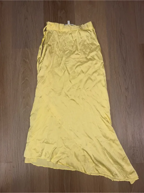 & Other Stories Asymmetric Satin Midi Skirt - Butter Yellow - Size 0 - Image 5