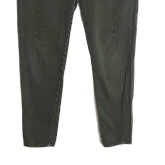Vince ladies army green distressed 5 pocket skinny jeans‎ size 28 - Image 4