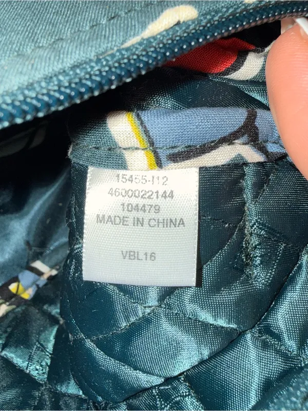Vera Bradley Little Crossbody Bag - Image 8