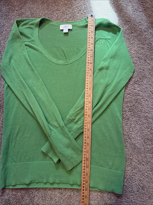 Loft| Green Scoop Neck Lightweight Long Sleeve Sweater with ribbed accents - Image 11