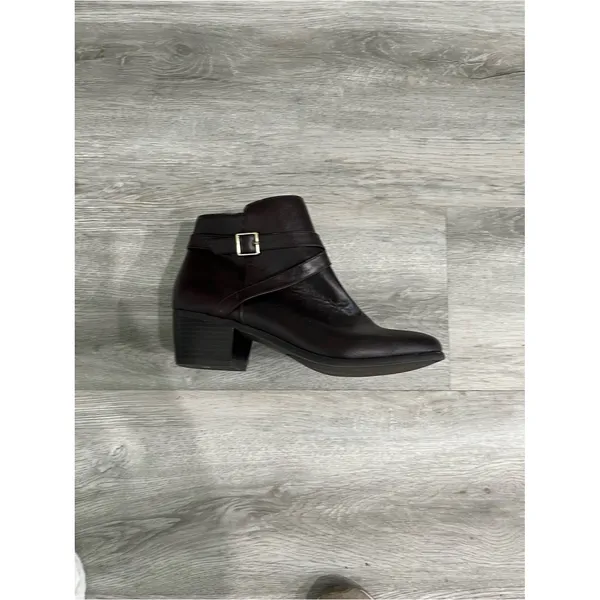 London Fog Faux Leather Women's Brown Ankle Boots with Side Zip - Image 6