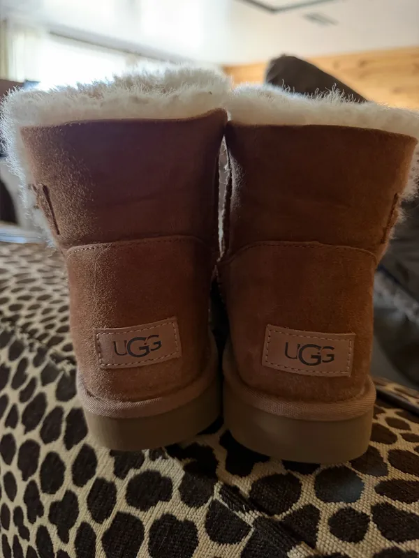UGG Boots Women’s - Image 3