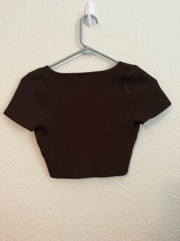 Aritzia Babaton Sculpt Knit Square Neck Top - Image 3