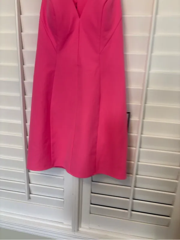 Seni & Cade Pink Bow Back Dress Size Medium - Image 4