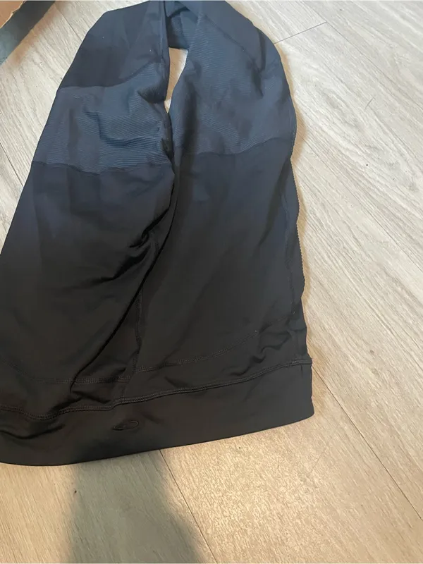 Champion Black High-Waist Performance Leggings - Image 3