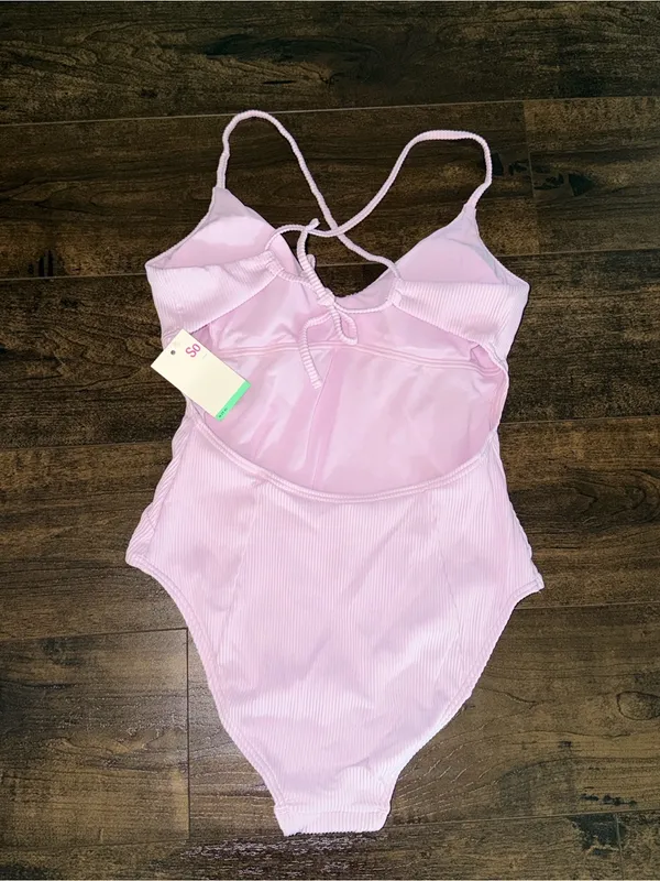 NWT SO Baby Pink Ribbed V-Neck One Piece Swimsuit - Image 4