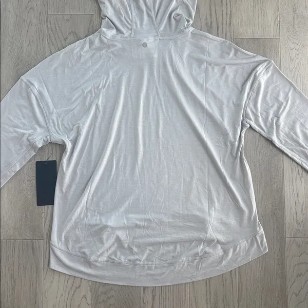 90 Degrees by Reflex Gray Lightweight Hoodie Sweatshirt Medium New - Image 3