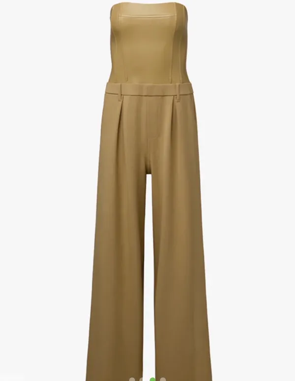 We wore what jumpsuit  - Image 3