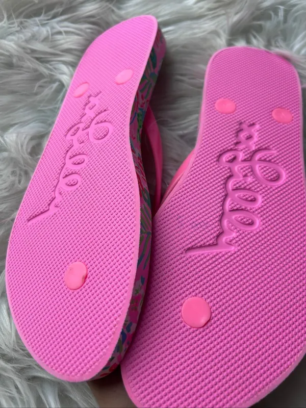 Lily Pulitzer Pink Multi Color Flip Flops Size 8 Women's - Image 4