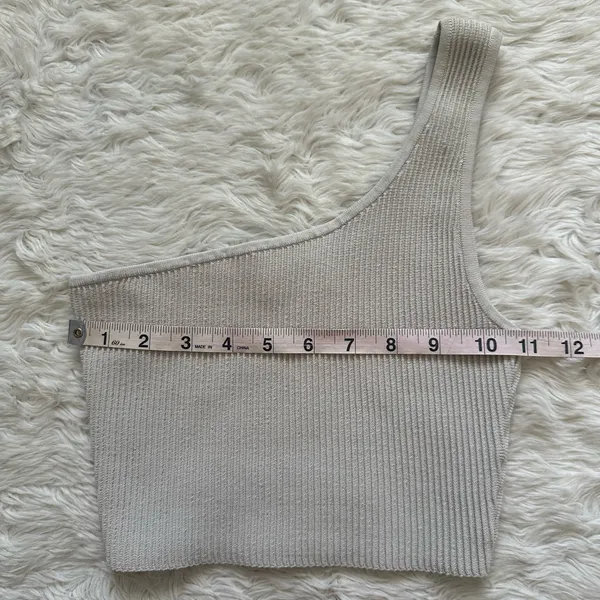Aritzia Babaton Top Sculpt Knit One-Shoulder Cropped Tank Tight-fit Sz XS - Image 9