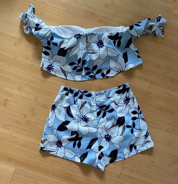 Blue Floral Set - Image 2