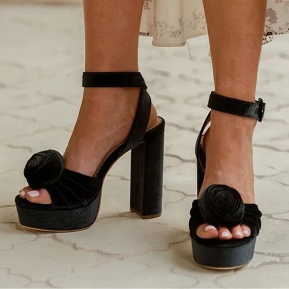 Antonio Melani x Nicola Bathie Emilia Velvet Emerald Green Platform Dress Sandals. - Image 3