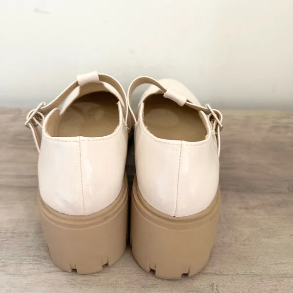 Soda Mary Jane chunky platform heel size 8-8.5 preppy academia schoolgirl - Image 4