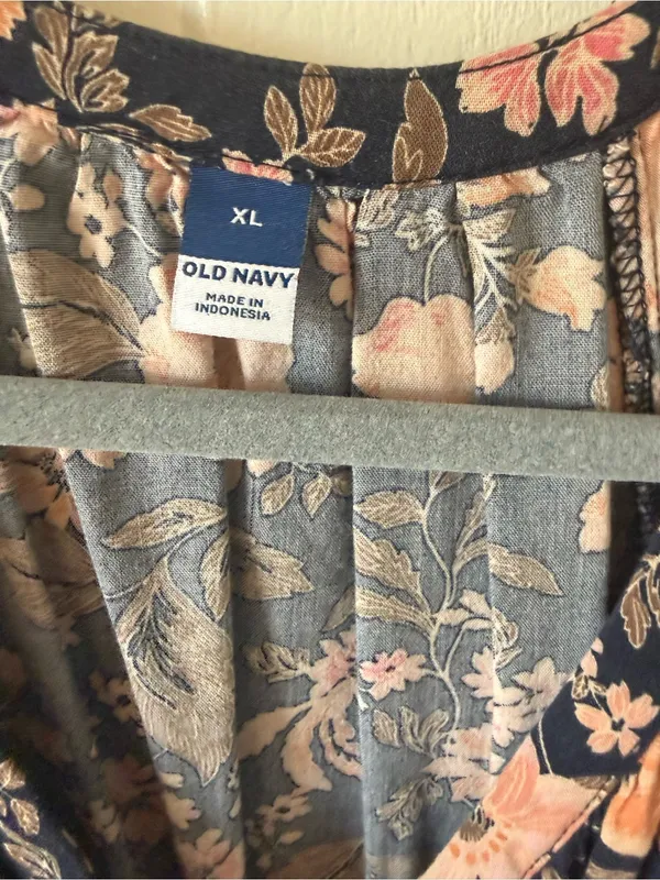 Old Navy Floral Flutter Sleeve Tiered Midi Dress Navy Peach Size XL - Image 4