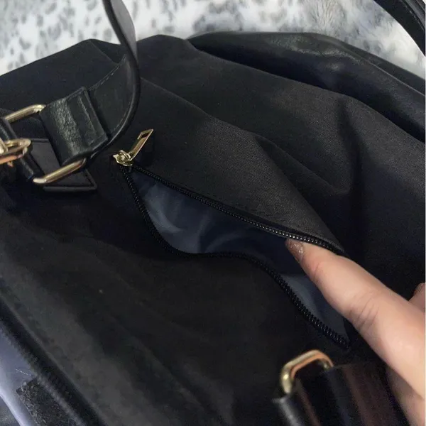 Minkars Weekender bag Black - Image 8