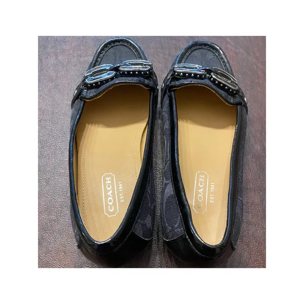 Coach Ella Loafers 5B Black Signature C Patent Horse Bit Y2K Quiet Luxury Staple - Image 6