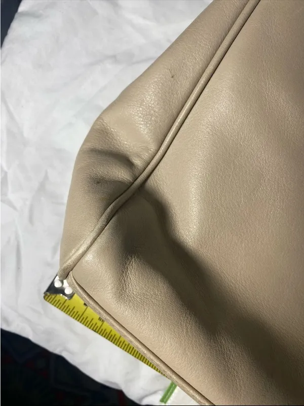 Liz Claiborne Classic Cream Leather Satchel Handbag - Image 4