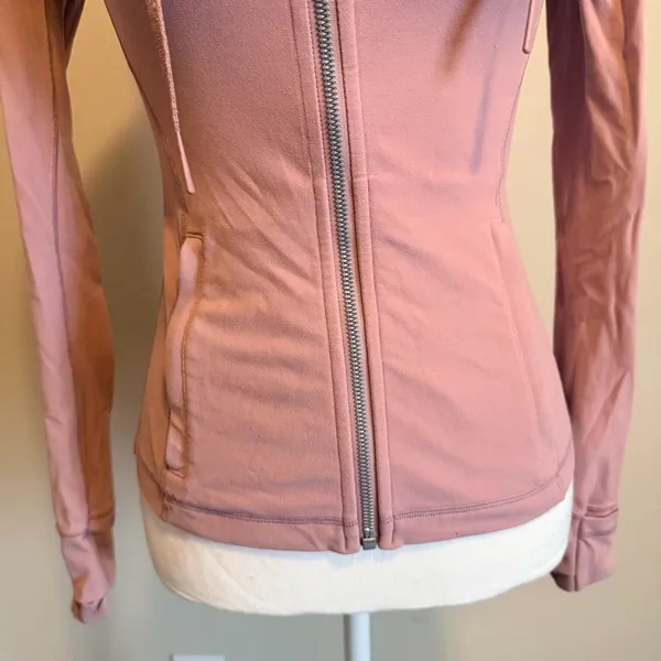 Lululemon Hooded Define Jacket Nulu vintage mauve womens size 4 - Image 9