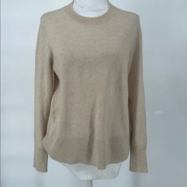 J-Crew Women’s 100% Cashmere classic-fit crewneck sweater Long sleeve Size Small - Image 3