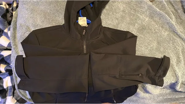 Avalanche Zip-Up Black Jacket - Image 3