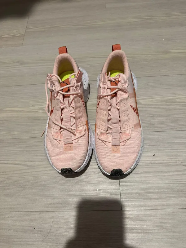 Nike Sneakers - Image 2