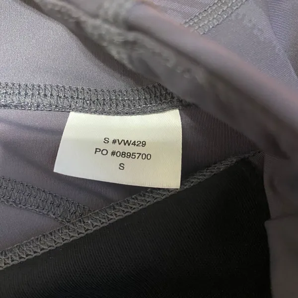Stride Leggings in Charcoal Mache - Image 5
