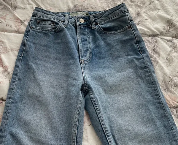 Topshop Moto Distressed Ripped Raw Hem Light Blue Y2K Jeans, size 26x30” - Image 12