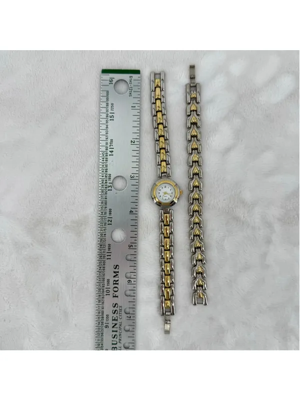 Vintage 2 Tone Watch & Bracelet Set Gold Silver Tone - Image 4