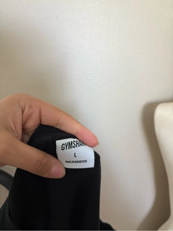 Gymshark Black Cropped Long-Sleeve Workout Top - Image 6