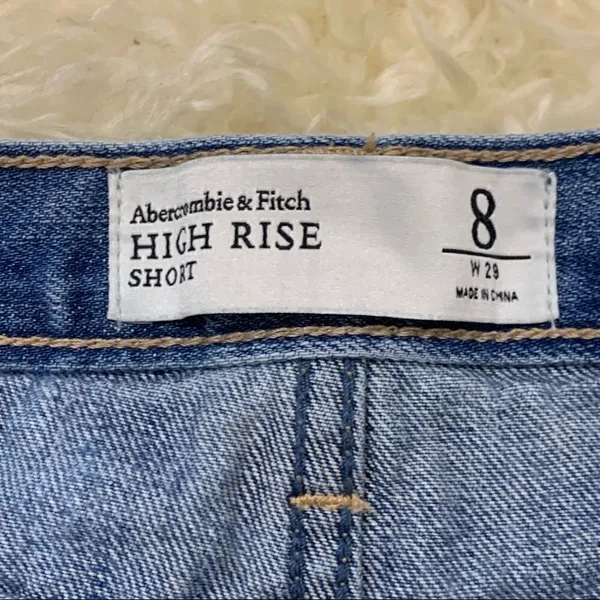 Abercrombie and Fitch high rise distressed shorts - Image 5