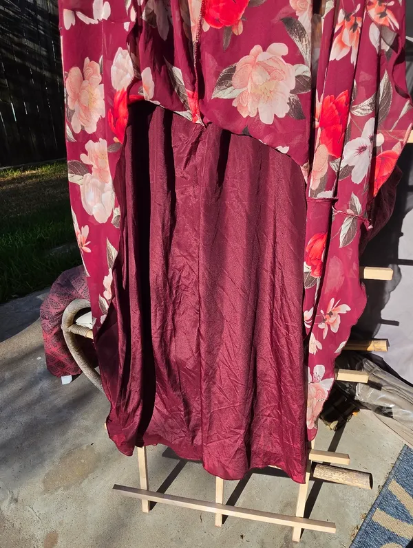 Lulus Into Bloom Burgundy Floral Print Maxi Dress size X Small - Image 11