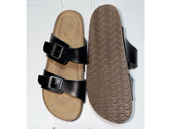 Size 9 Women’s Time and Tru slide sandals Two Band Footbed Slide Sandal black - Image 2