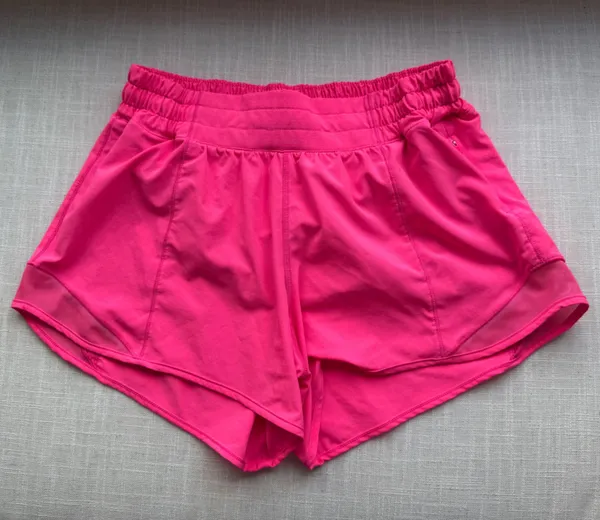 Lululemon Hotty Hot Short II *Long 4" Pink Highlight | 6 tall - Image 2