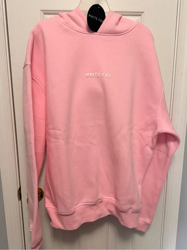 NWT White Fox Boutique Leisure Hoodie Sold Out Pink Posy Size M/L Oversized - Image 3