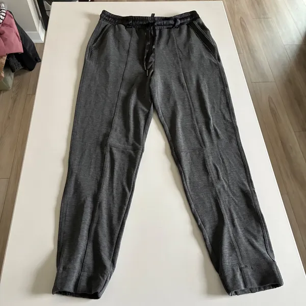 White House Black Market The Jogger WKND Pants‎ Charcoal Grey Size S - Image 3