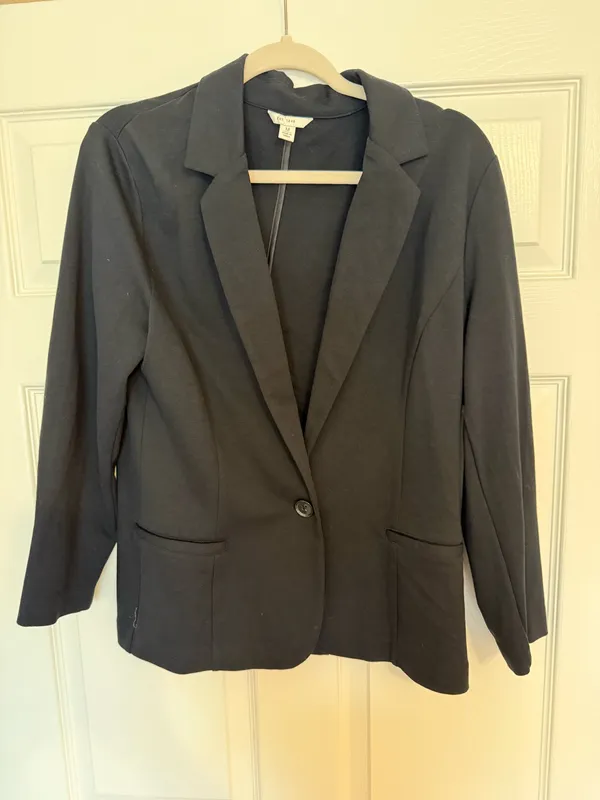 Black Blazer Size M - Image 2