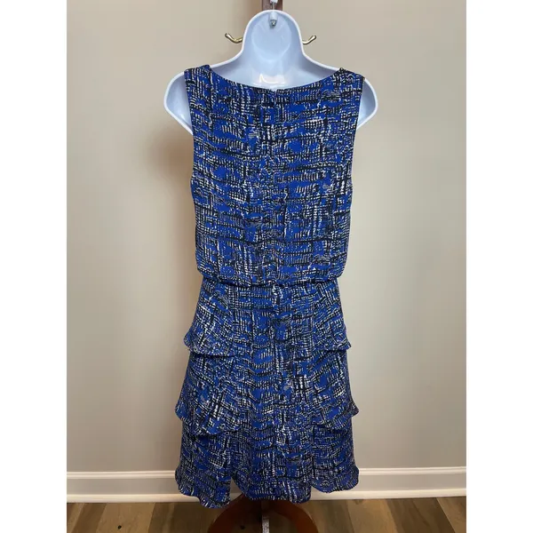 Banana Republic Blue Chiffon Flowy Sleeveless Dress Black White Accents Size 6 - Image 3