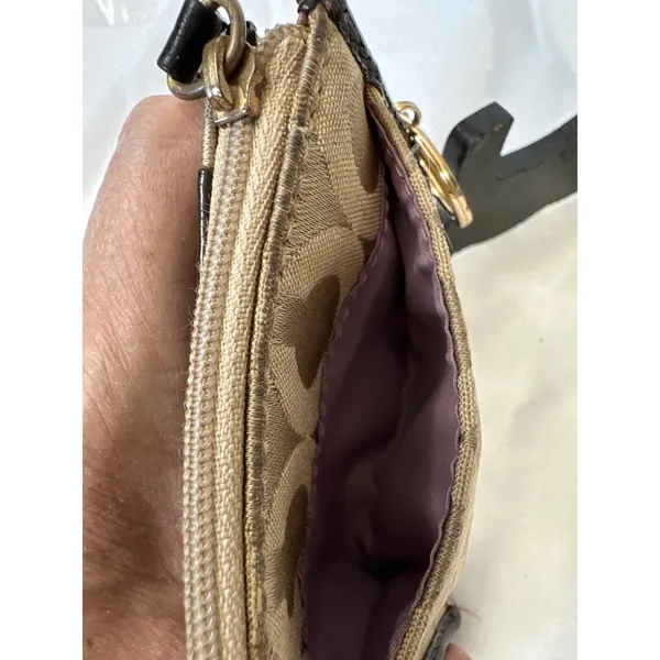 Coach Madison Signature Op Art Optic C Key Chain/Coin Purse EUC - Image 3