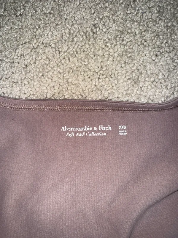 Abercrombie Beige Longsleeve Bodysuit - Image 4