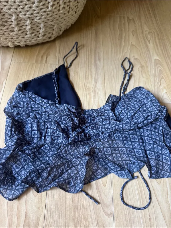 Rumored Ruffle Crop Blue Size XS - Image 3