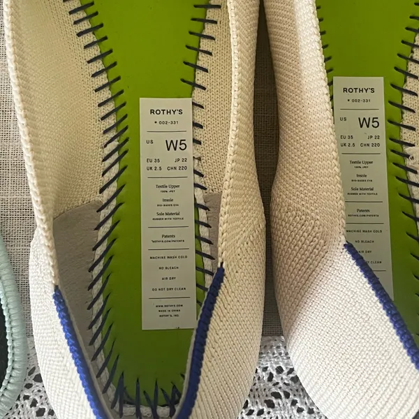 Women's Rothy’s The Point White Sand Special Edition Size 5 - Image 7