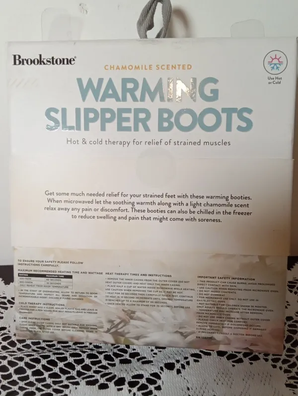 Brookstone Cream Plush Warming Slipper Boots Hot & Cold Womens - Image 3