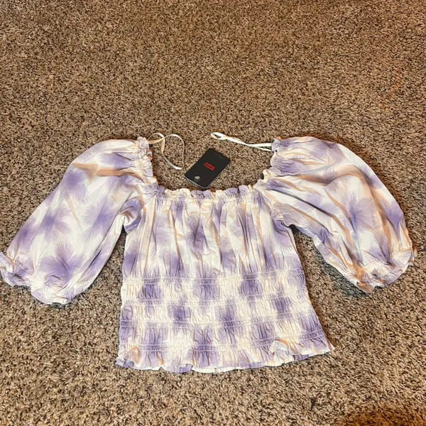 Levi's‎ Smocked Off Shoulder Top Puff Sleeve Blouse Lavender Floral L - Image 5